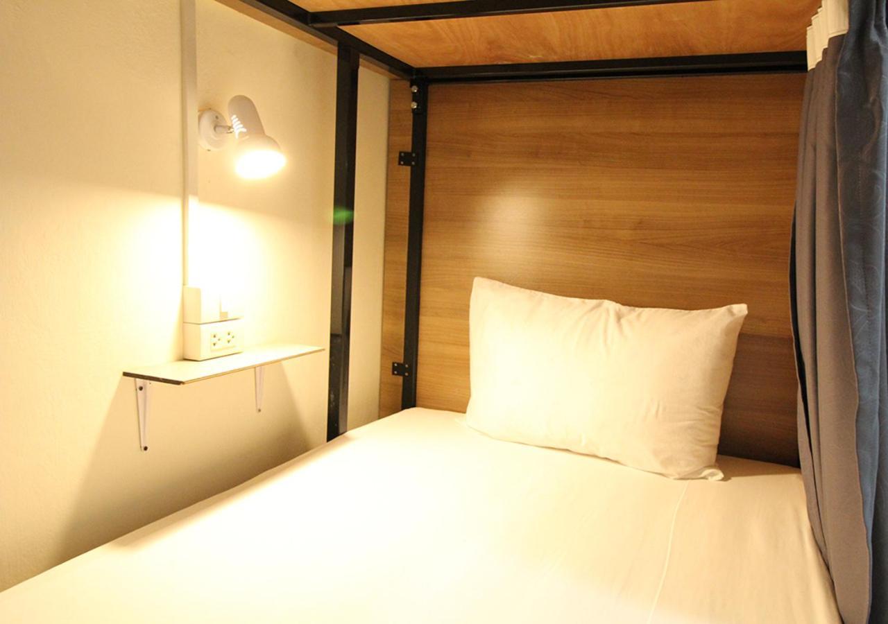 Chaiwat Hostel Bangkok Extérieur photo